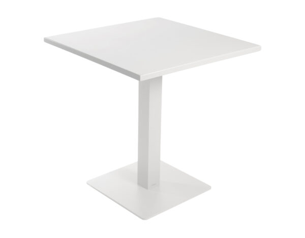 SEDAN TABLE Matt White